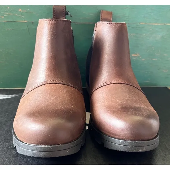 Sorel Emelie Waterproof Boots Size 36