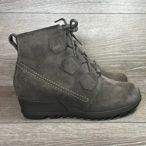 Sorel Evie Lace Major Warm Waterproof Women’s Sz 9.5 Gray Brown Suede Ankle Boot