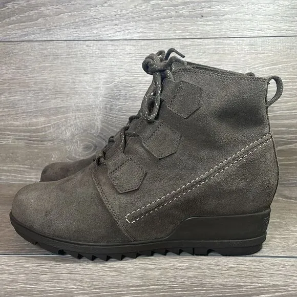 Sorel Evie Lace Major Warm Waterproof Women’s Sz 9.5 Gray Brown Suede Ankle Boot
