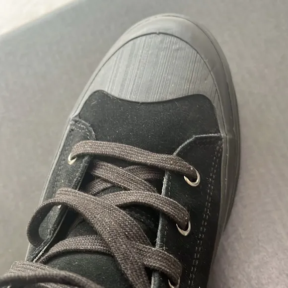 Sorel High-Top Sneakers  Metro ll. Size 12