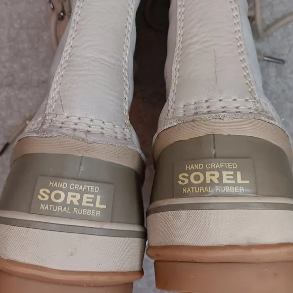 Sorel Joan of Arctic Boots Rare Color Fawn White Olive Green Size 9