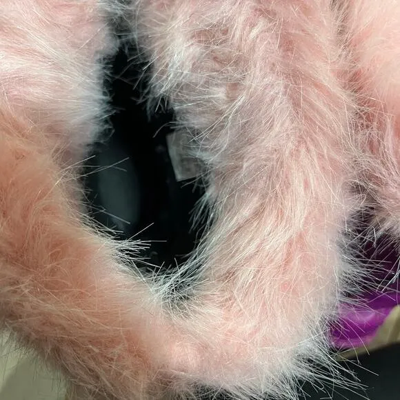 Sorel Joan of Arctic waterproof winter kids boots purple w/pink fur Size 4 EU 35