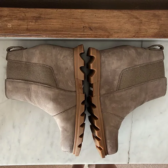 Sorel Joan of Arctic™ Wedge III Chelsea Booties
