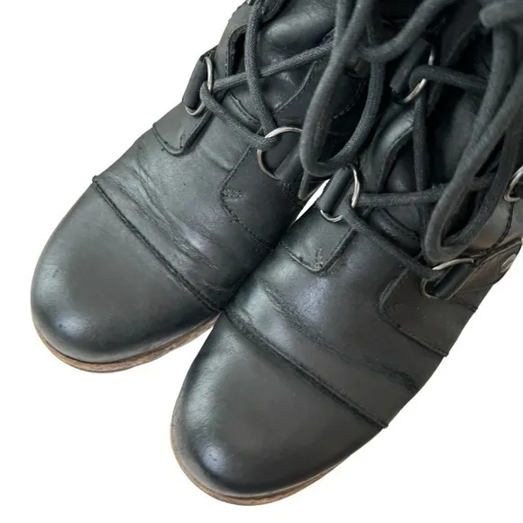 Sorel Joan‎ of Arctic Wedge Waterproof Leather Boots Size 8