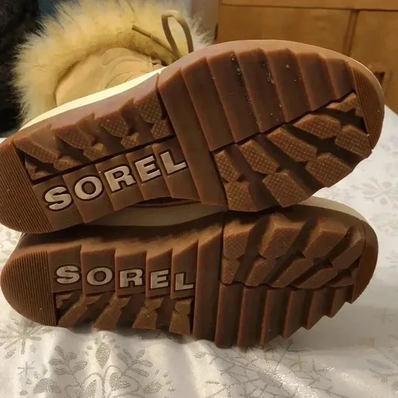 SOREL Joan of Arctic winter boots