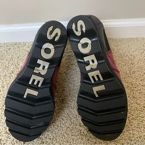 SOREL Joan Of Arctic Wedge Red Wine Black Chelsea Boots Size 8.5 waterproof