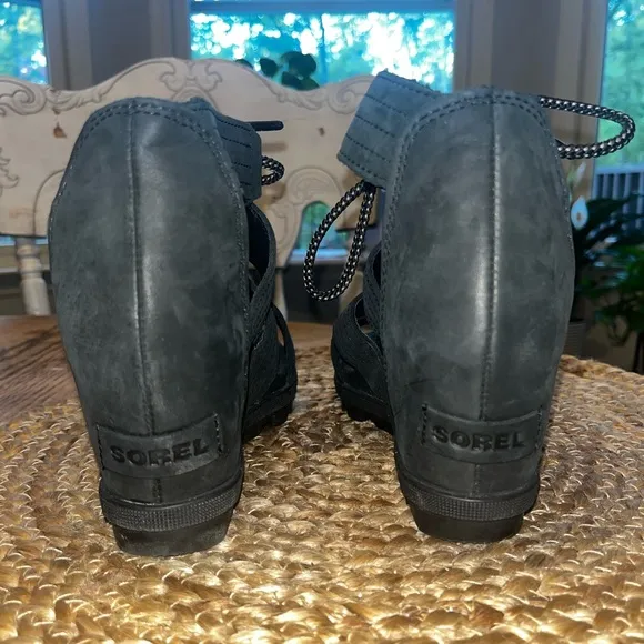 SOREL - Joanie II Lace in Black size 6.5