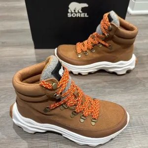 Sorel Kinetic Breakthru Conquest WP Waterproof Velvet Tan Gum Lace Up Boots