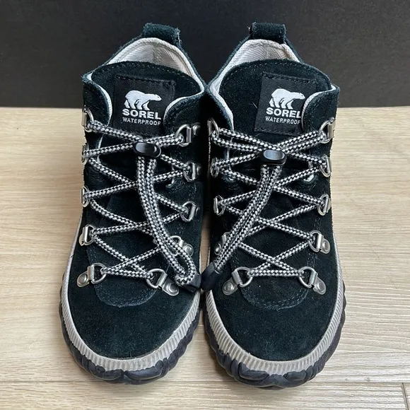 Sorel Out N About Conqest Boots Lace Up Waterproof Suede 1 US