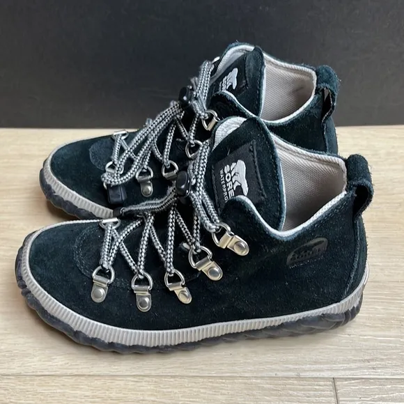 Sorel Out N About Conqest Boots Lace Up Waterproof Suede 1 US