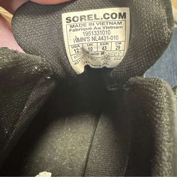 Sorel Out N About™ III Classic Women’s Waterproof Black Boots Size 12