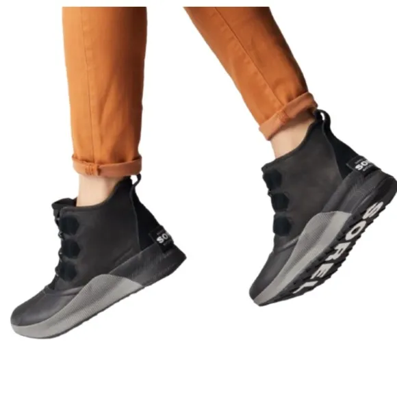 Sorel Out N About™ III Classic Women’s Waterproof Black Boots Size 12