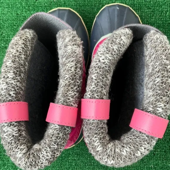 Sorel Pink Waterproof Boots Sz 4