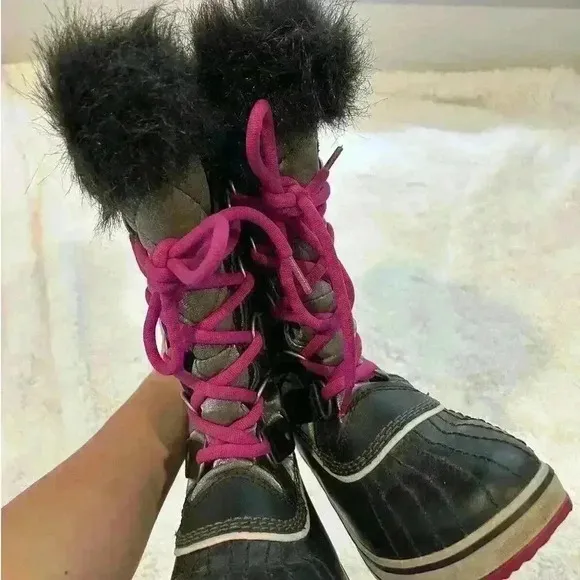 Sorel Tofino Faux Fur‎ Trim Insulated Waterproof Winter Snow Boots Sz 5.5 Womens