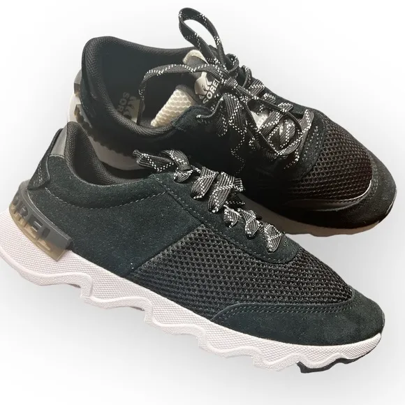 SOREL | Women’s Kinetic Lite Lace in Black
