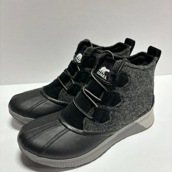 Sorel Women’s Out N About III Classic Waterproof Boots Black, Size 10 M