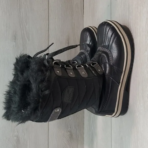 Sorel Youth Girls Tofino II Lace Up Duck Rubber Faux fur boots shoes sz 4