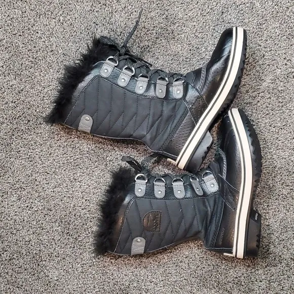 Sorel Youth Girls Tofino II Lace Up Duck Rubber Faux fur boots shoes sz 4