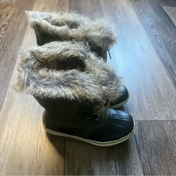 Sorel Tofino II Black &amp; Green Boots (2)