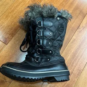 Sorel Tofino II Waterproof Winter Boots 6