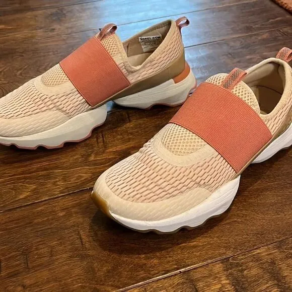 Sorel Women's Size 9 and 10 Kinetic Impact Strap Sneakers!