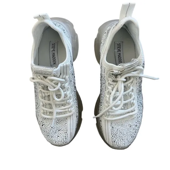 ✨Sparkly ✨Steve Madden sneakers. ✨Rhinestones ✨Clear chunky sole. S-8