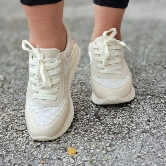 Sports Women's Lace-up Beige Sneakers