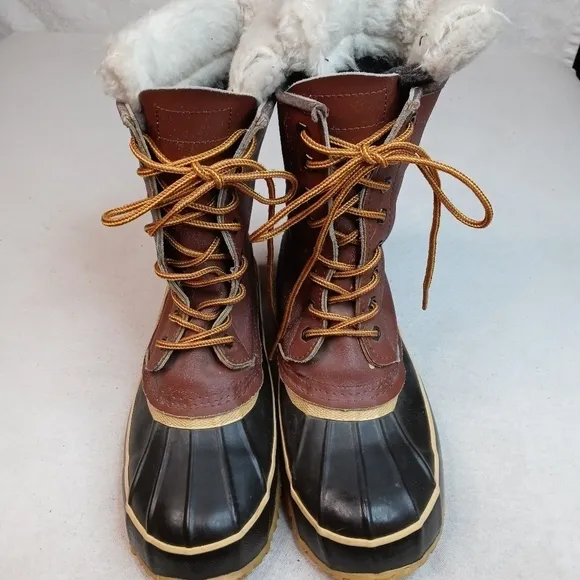 St. Johns Bay  Brown Leather, Hunting Duck