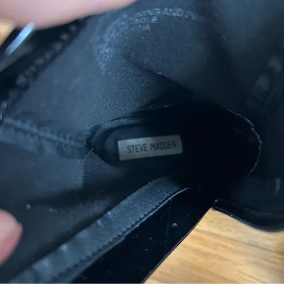 Steve Madden Multiply Black Patent Leather Ankle Boots Block Heel Pointed Toe