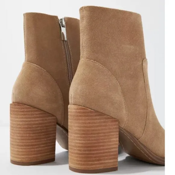 STEVE MADDEN Suede Leather Pointed Toe Ankle Boots