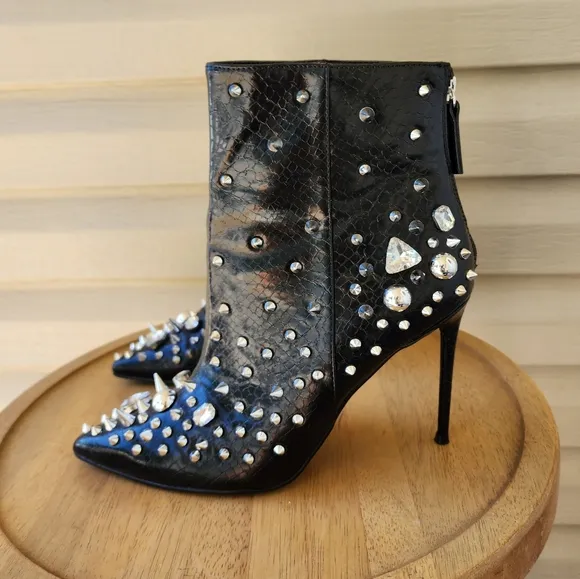 Steve Madden Viceroy Embellished gems black stiletto heel ankle boots