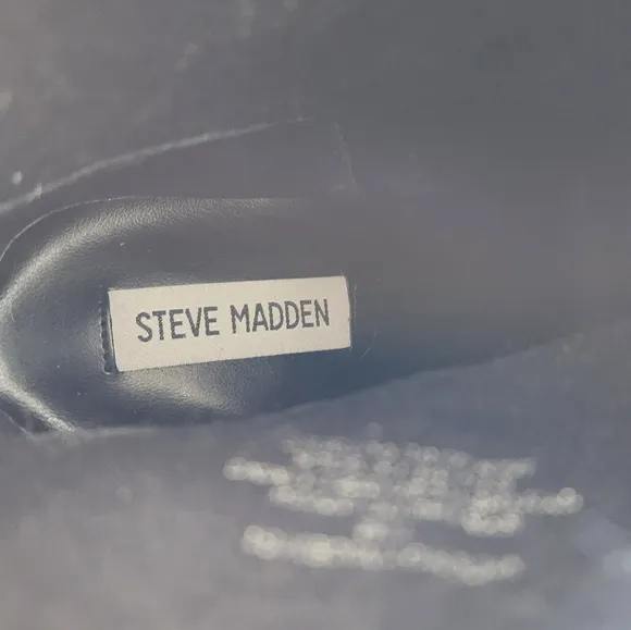 Steve Madden Viceroy Embellished gems black stiletto heel ankle boots