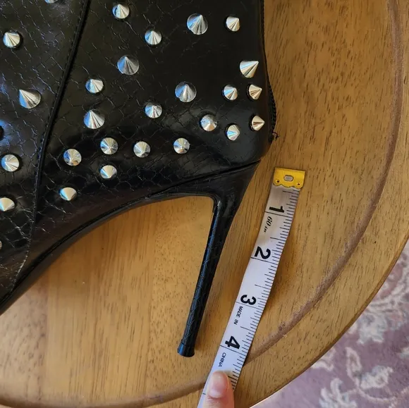 Steve Madden Viceroy Embellished gems black stiletto heel ankle boots