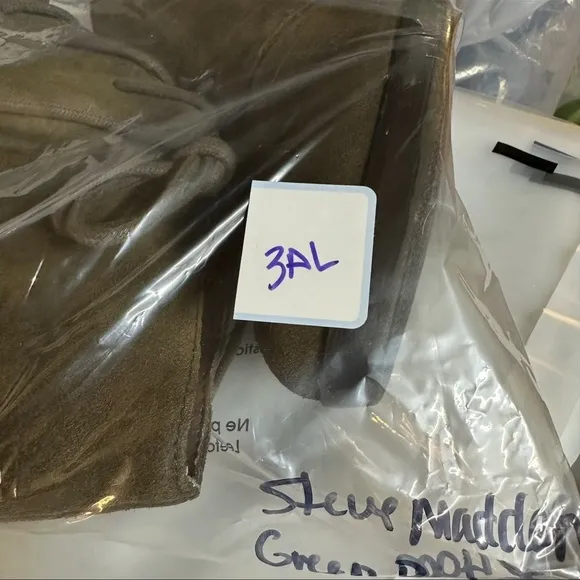 STEVE MADDEN Olive Green Suede Heeled Booties Size 9.5