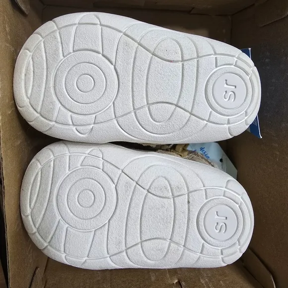 Stride Rite 360 Zinnia baby boots