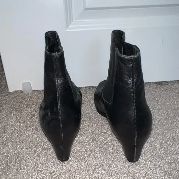Stuart Weitzman Womens Leather Almond Toe Wedge Heel Chelsea Boots Black Size 8