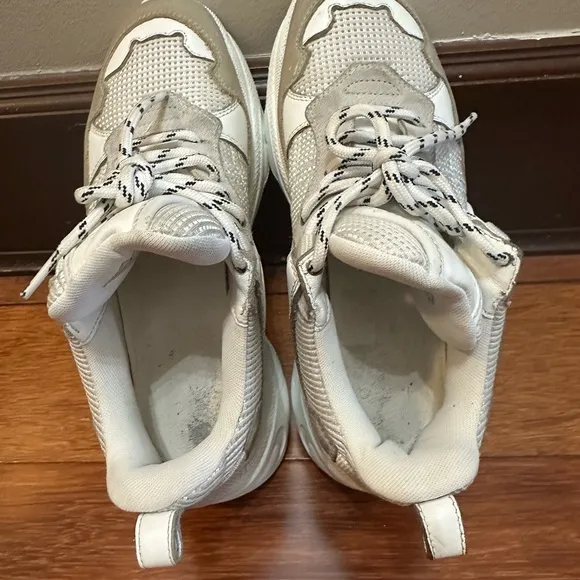 Stylish White Chunky Sneakers