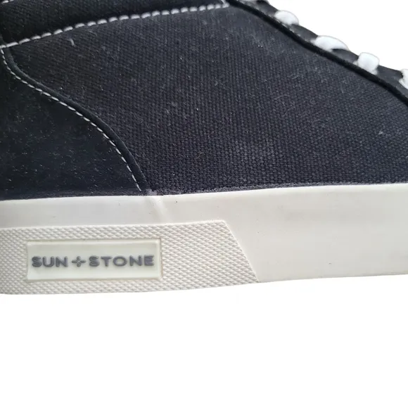 Sun Stone Jett High-Top Sneakers Men's.  Size 11M. New In Box