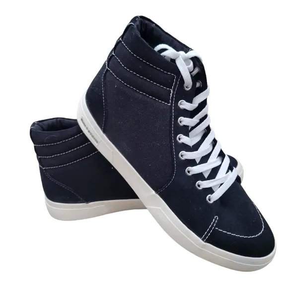 Sun Stone Jett High-Top Sneakers Men's.  Size 11M. New In Box