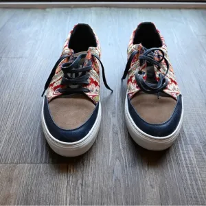 Taft Custom Sneaker
