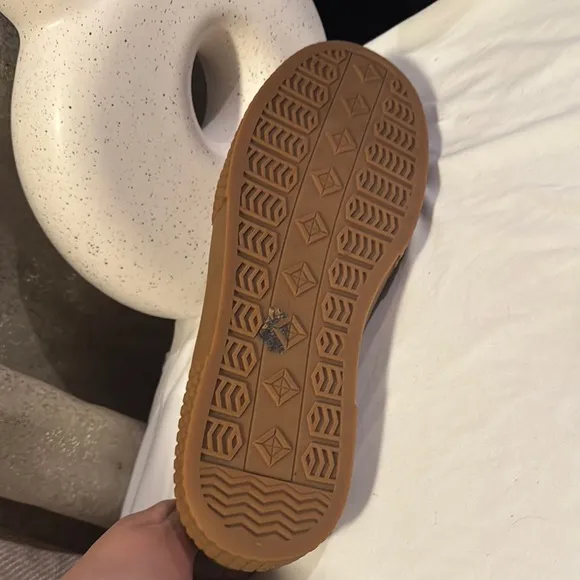 Tan and Brown Low-Top Sneakers with Chunky Sole