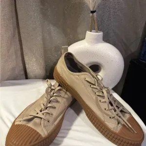 Tan and Brown Low-Top Sneakers with Chunky Sole