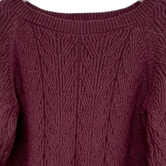 Textured Sweater Chunky Knit Houndstooth Braid Round Boatneck Y2K Size Medium