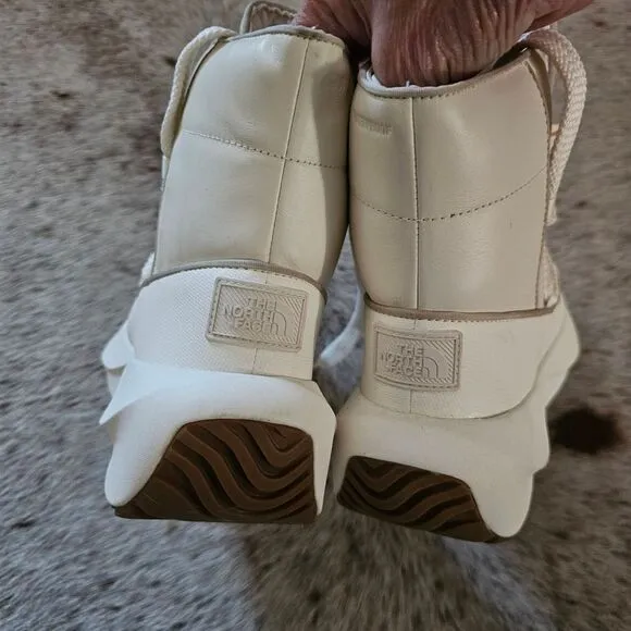 The North Face Halseigh Thermoball Women's Waterproof Platform Leather Boots NEW