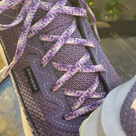 The North Face kids Purple High-Top Sneakers - like new!