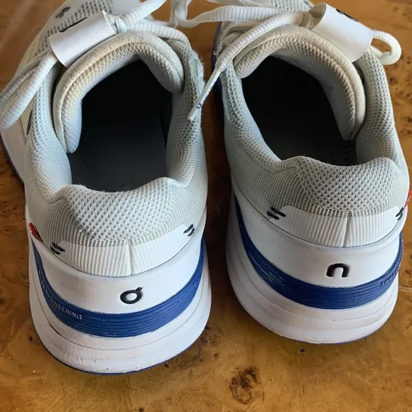 The Roger Tennis shoes