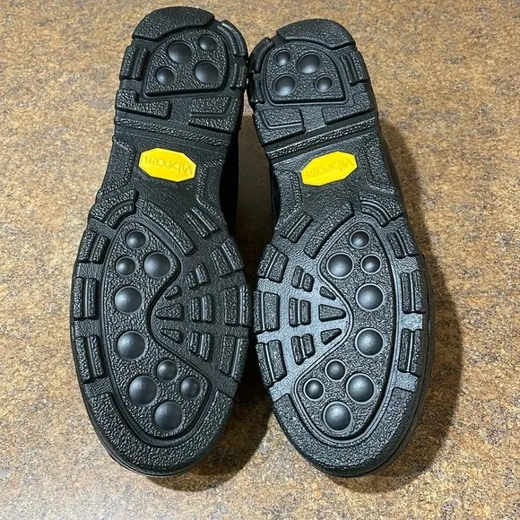 Thorogood Vibram Enforcer Postal Certified Men’s Black Leather Shoe Sz 10 NEW
