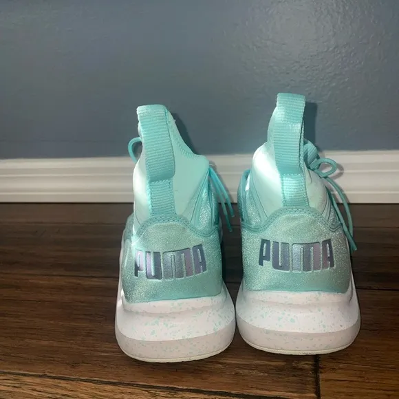 Tiffany blue🩵pumas high top sneakers real sneakers mermaid blue sneakers