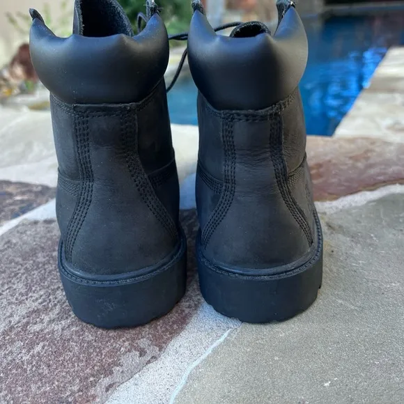 Timberland Boys junior Waterproof Boots Black Nubuck SZ 6.5