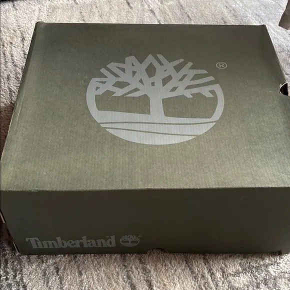 Timberland Brown Rain &amp; Snow Boots with High-Top Design and Thick Traction Sole